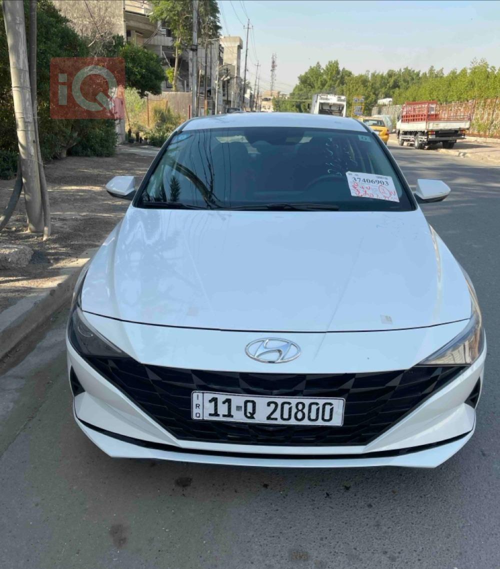 هیوندای ئەلەنترا